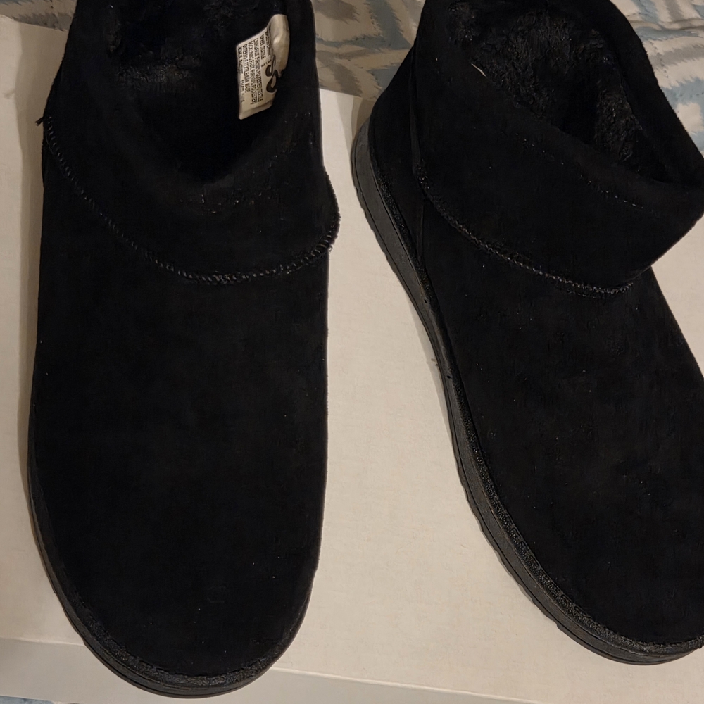 SO Lupita Womens Mini Boots Black Suede Ankle Boots New Size 7